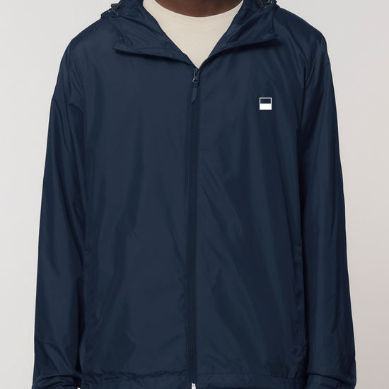 STJU846-8542-4137-DP_9228