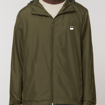 STJU846-8542-4135-DP_9231